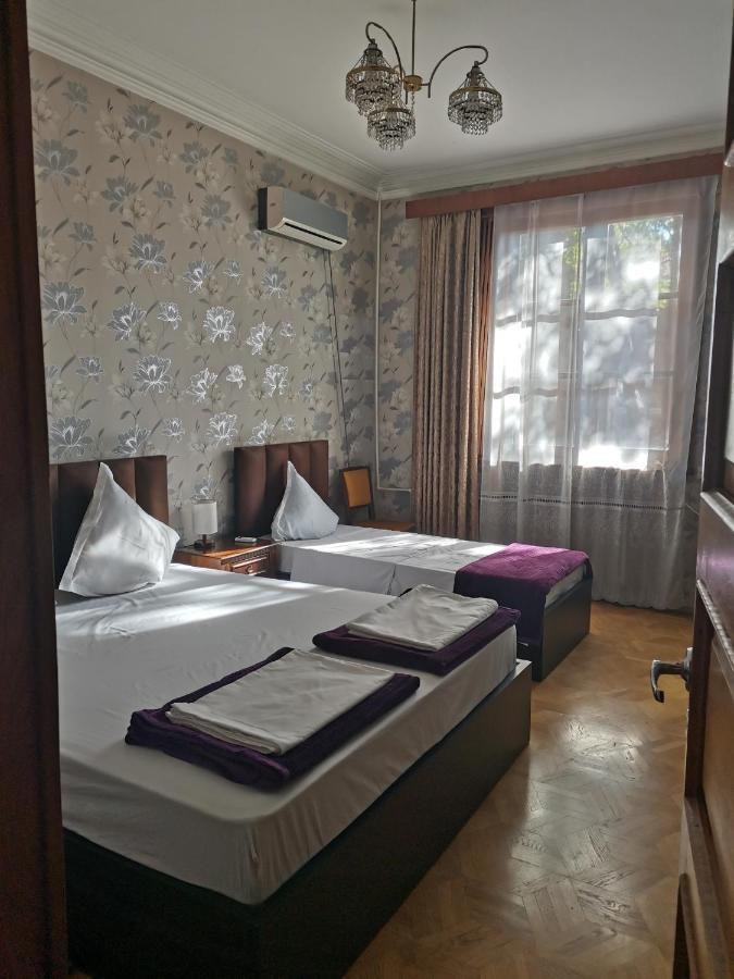 European Backpackers 欧洲背包客&大厨房 Tbilisi Exterior foto